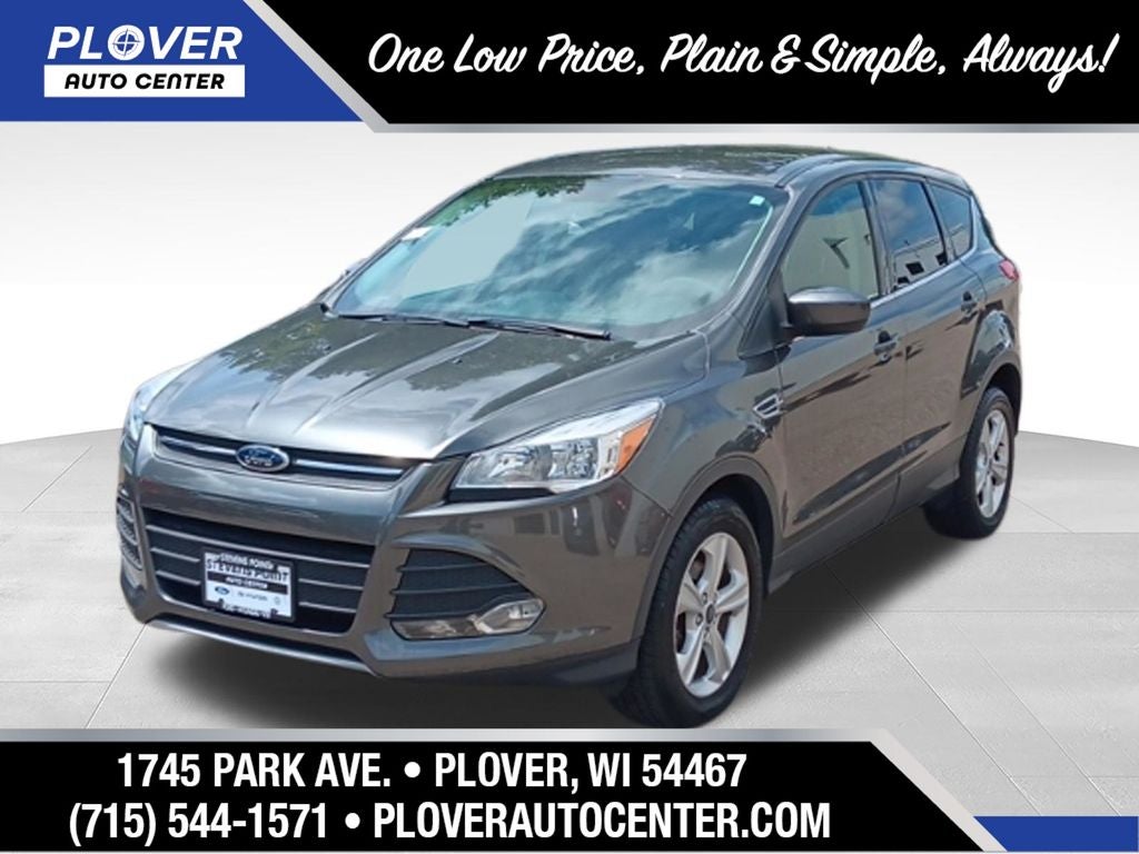 2016 Ford Escape SE in Magnetic — front three-quarter view